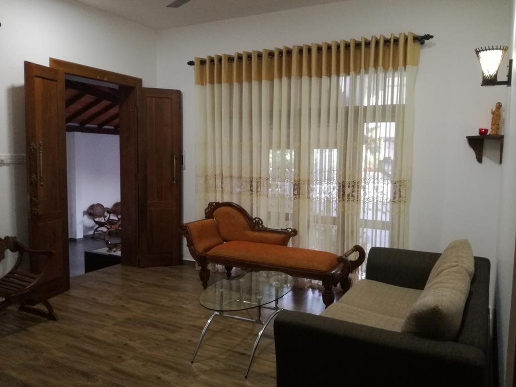 Hotel Bianco Terrace Negombo Zewnętrze zdjęcie