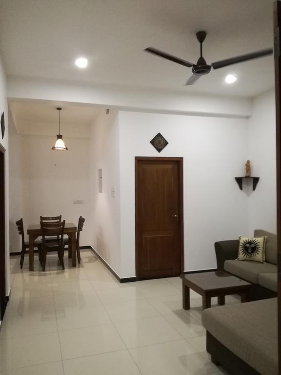 Hotel Bianco Terrace Negombo Zewnętrze zdjęcie