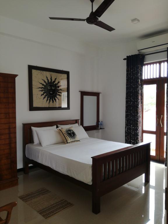 Hotel Bianco Terrace Negombo Zewnętrze zdjęcie